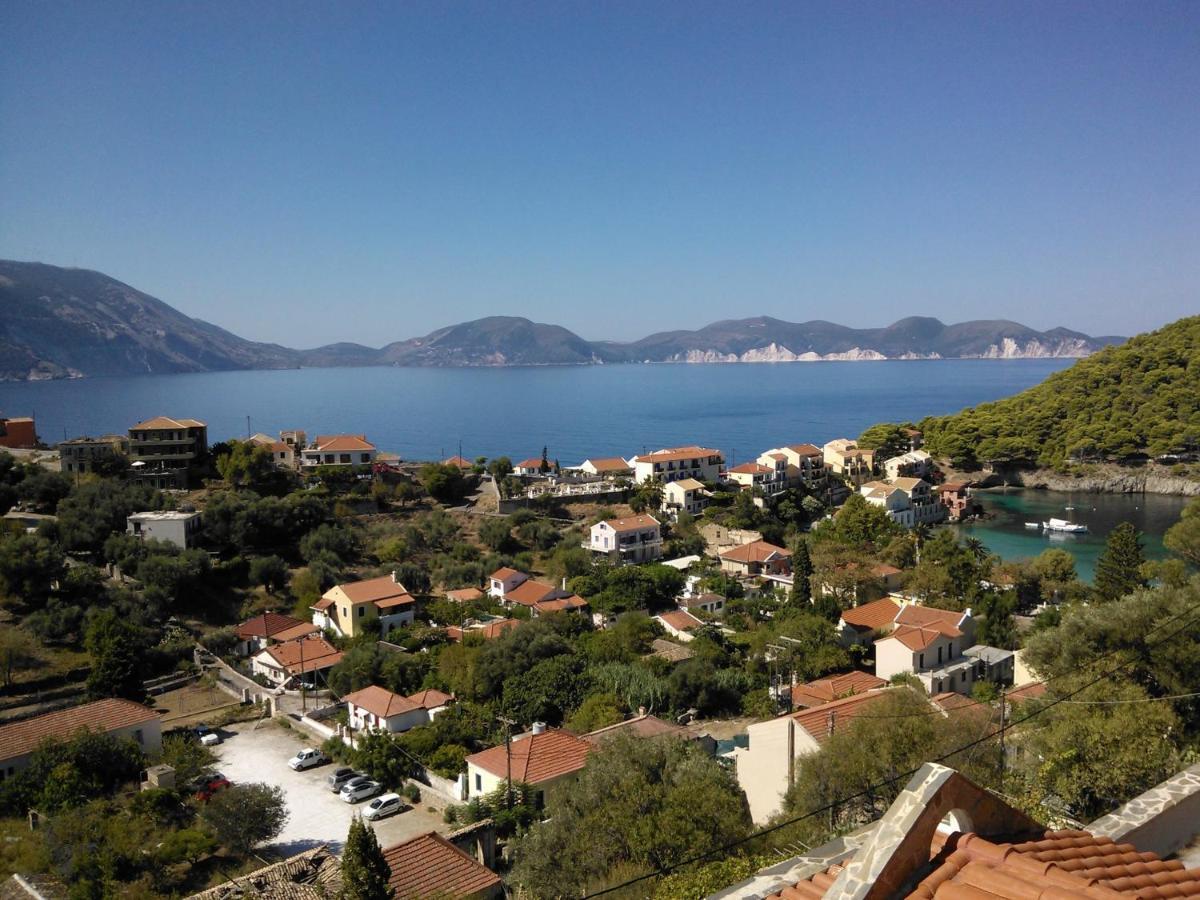 Niriides Apartments Asos Kamer foto